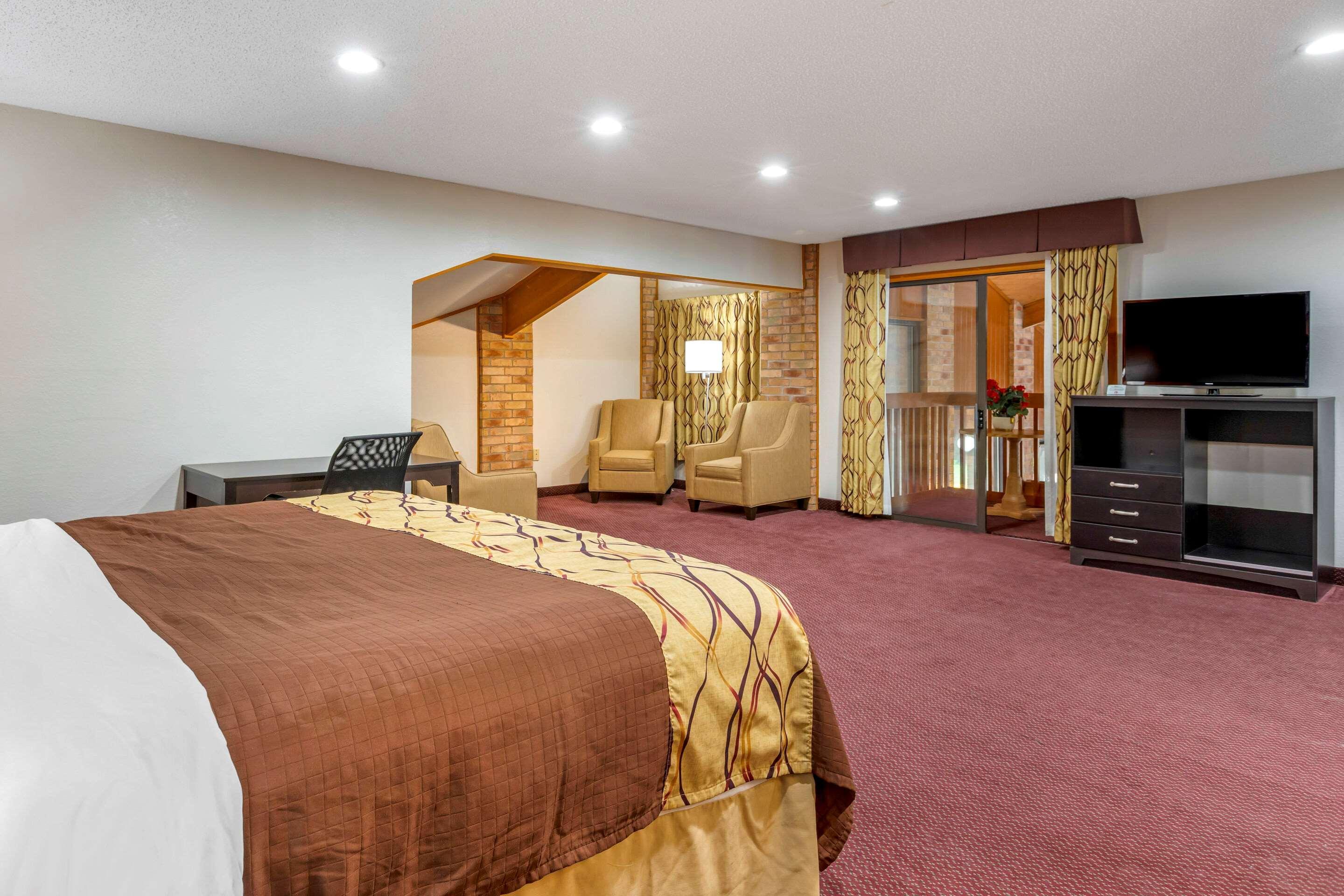 Rodeway Inn Coopersville Εξωτερικό φωτογραφία