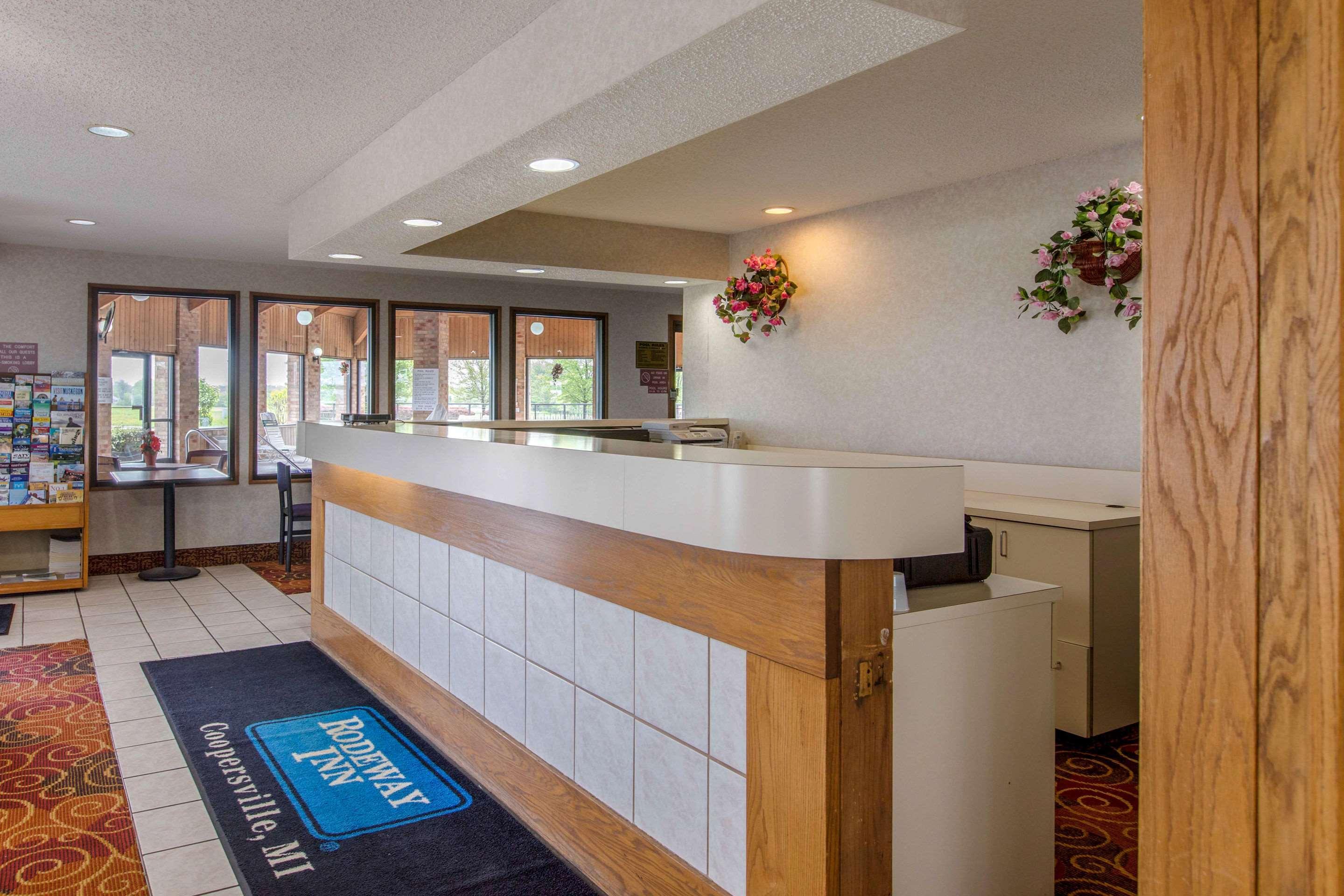 Rodeway Inn Coopersville Εξωτερικό φωτογραφία