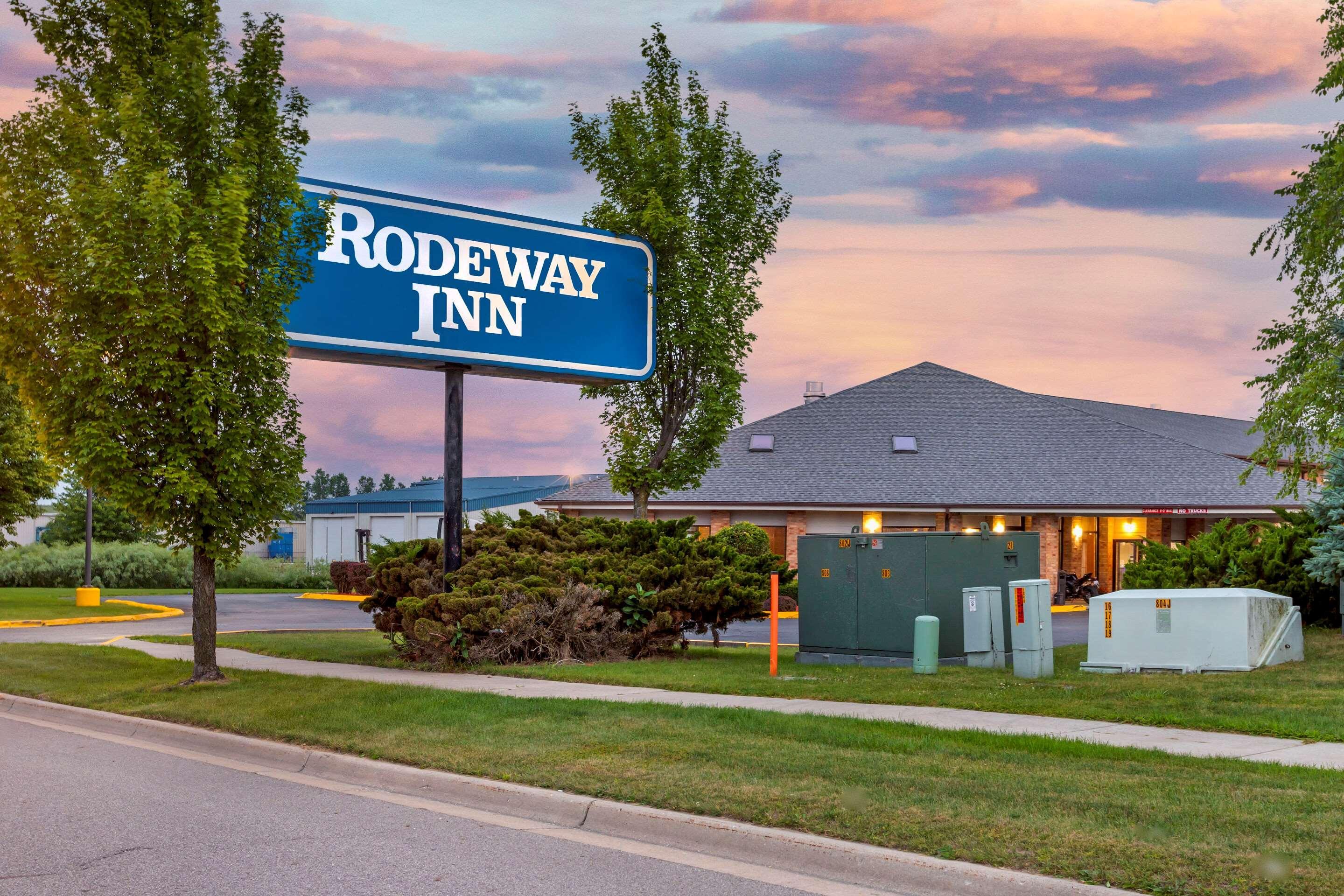 Rodeway Inn Coopersville Εξωτερικό φωτογραφία