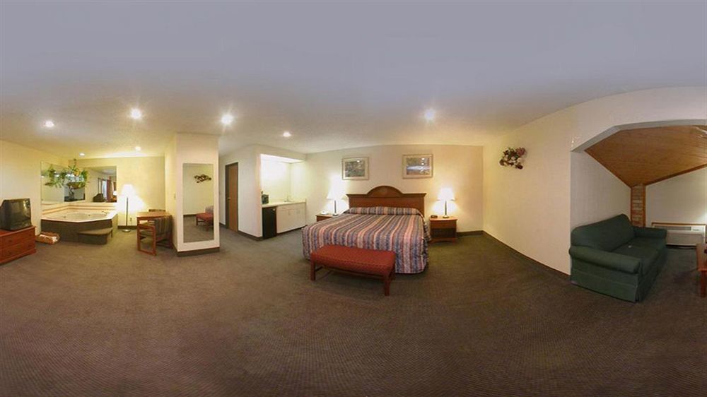 Rodeway Inn Coopersville Εξωτερικό φωτογραφία